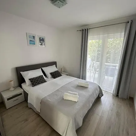 Ljubica, Apartment Murter
