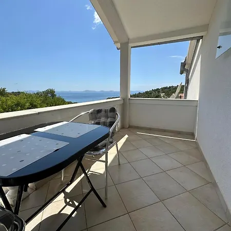 Ljubica, Apartment *